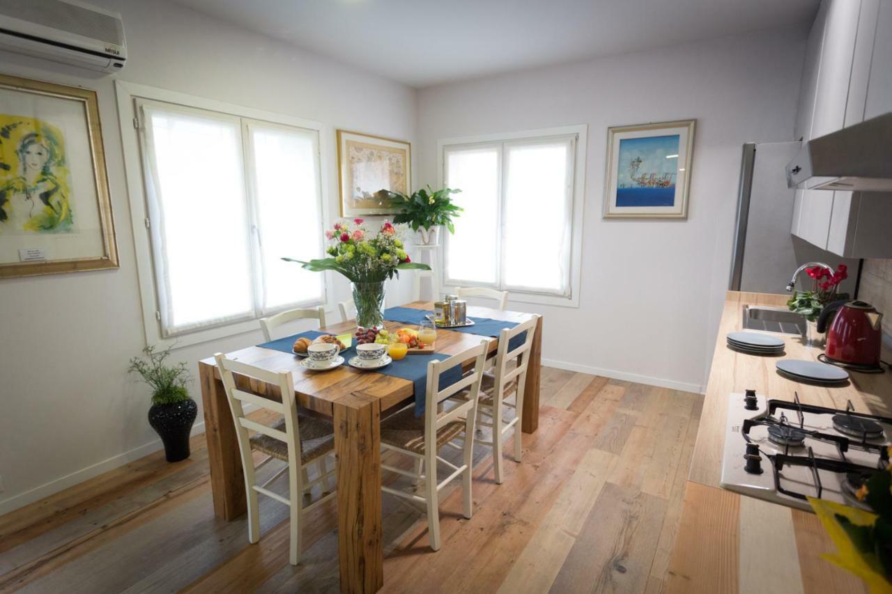 Kia Ora Suite Apartment San Zenone Exteriör bild