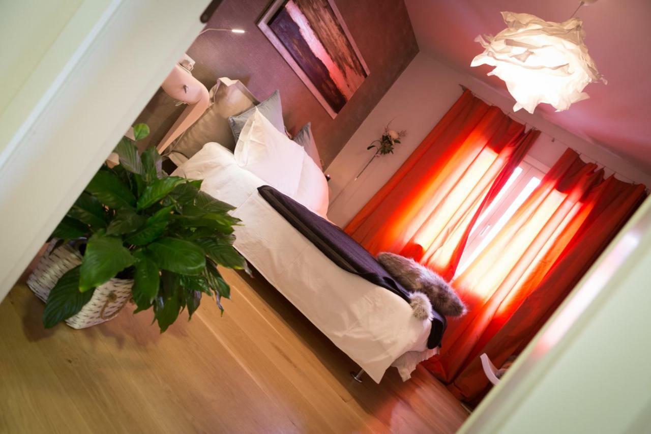 Kia Ora Suite Apartment San Zenone Exteriör bild